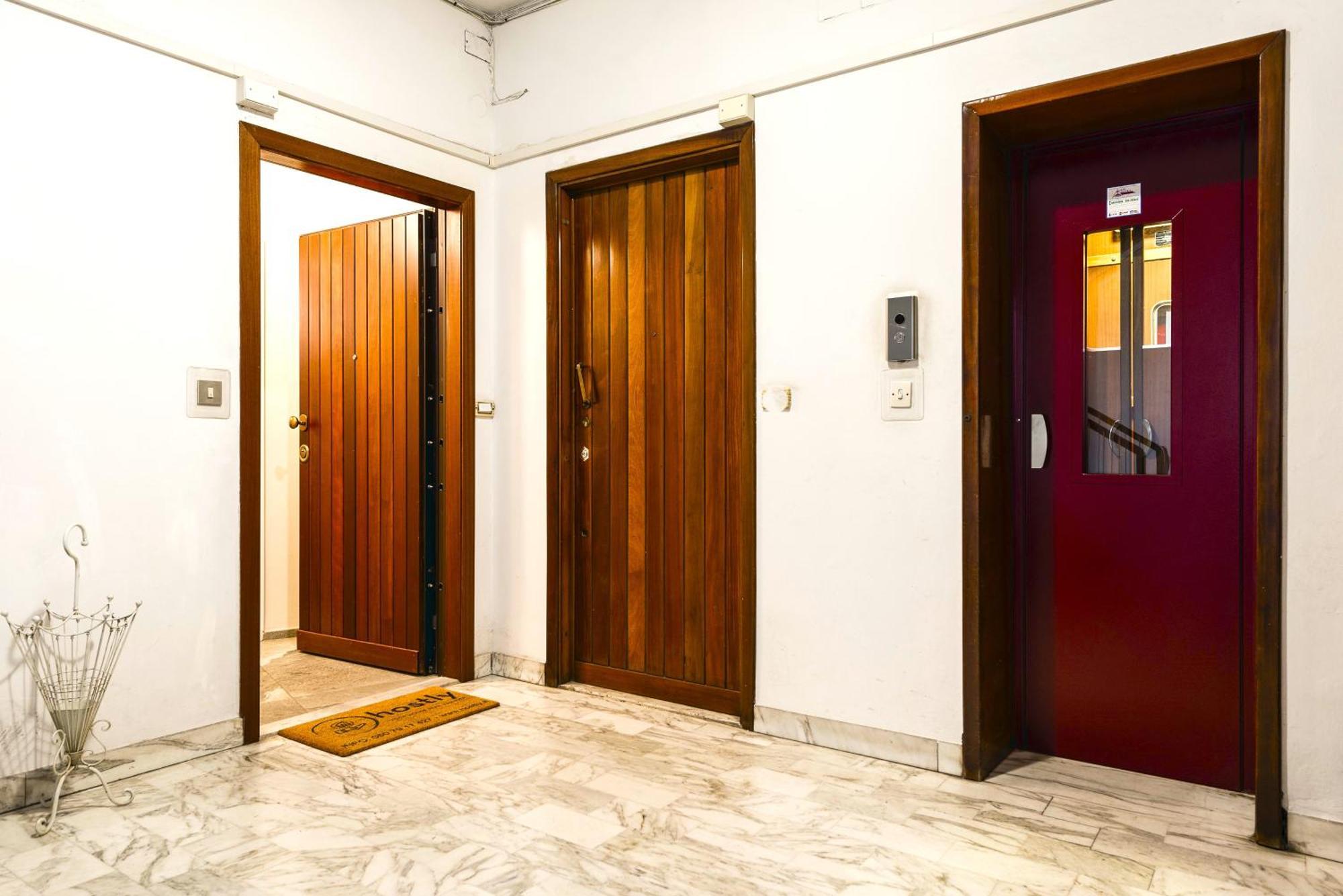 ピサHostly-Keith Haring Vista Houseアパートメント エクステリア 写真